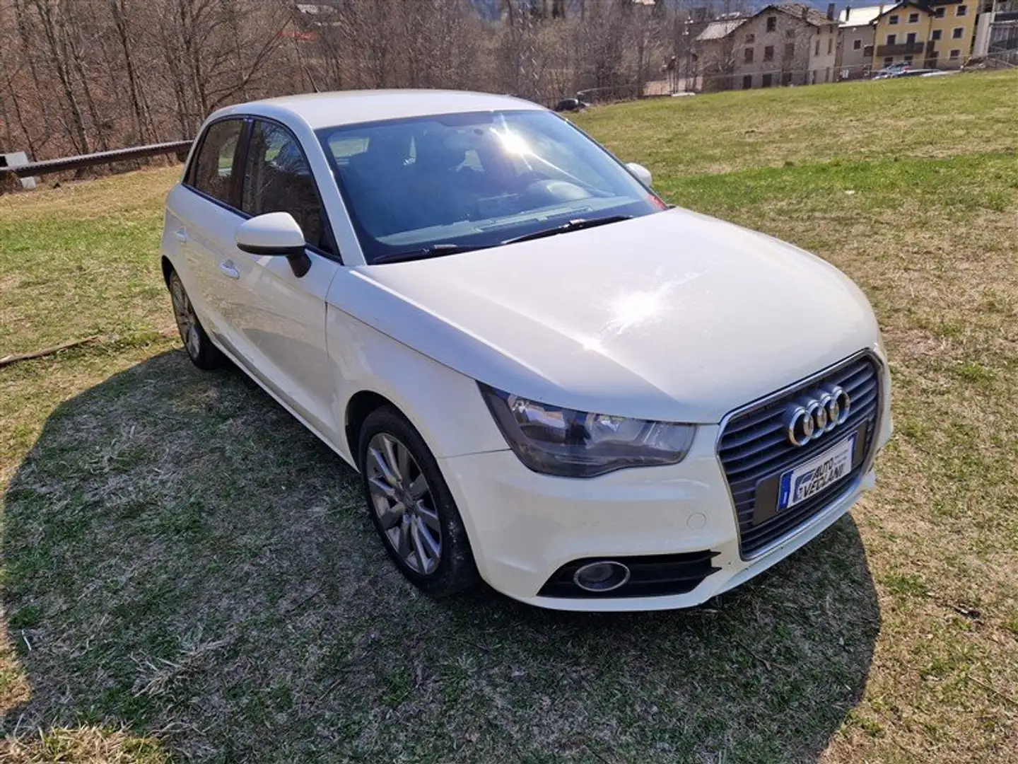 Audi A1 A1 Sportback 1.6 tdi Ambition 90cv Bianco - 2