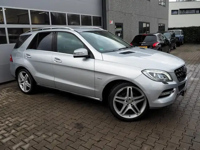 Mercedes-Benz ML 350 BLUETEC 4MATIC EXPORT!