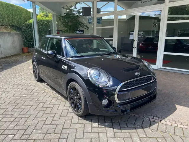MINI Cooper S 2.0 NOIR UNIQUE / TOIT PANORAMIQUE / ETAT NEUF
