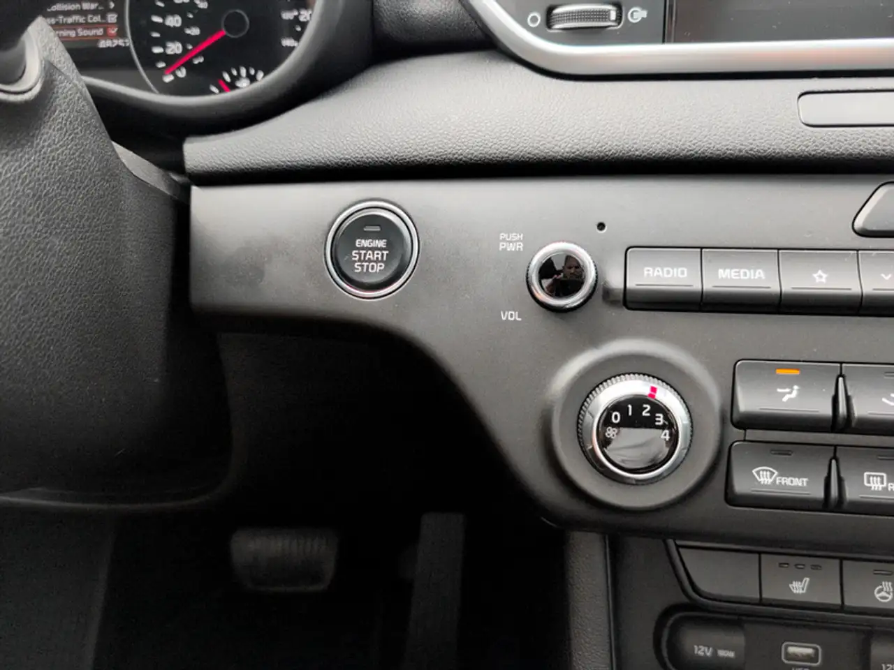 Kia Sportage снимка Kia Sportage