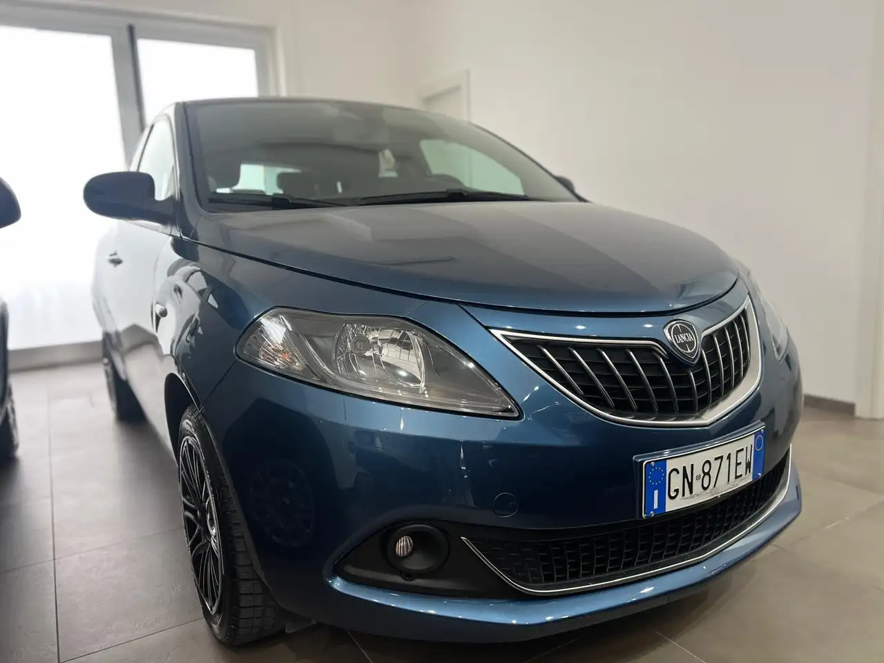 Lancia Ypsilon 2023