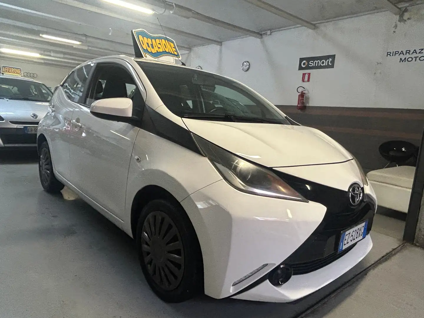 Toyota Aygo Aygo II 5p 1.0 x-clusiv Bianco - 1