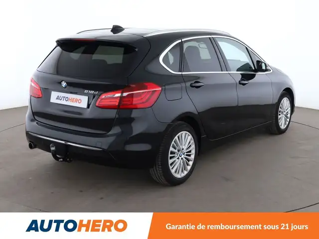 BMW 2 Series view 6