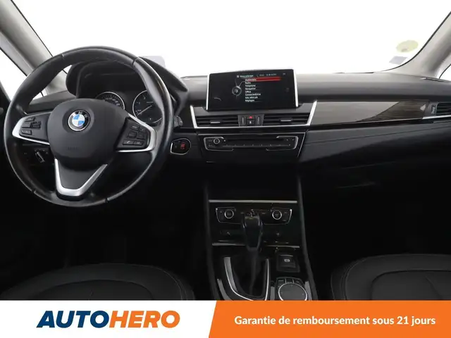 BMW 2 Series view 12