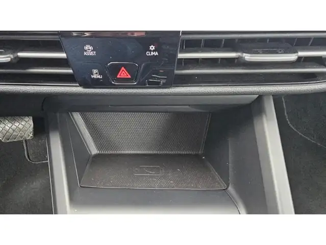 Volkswagen Golf view 9
