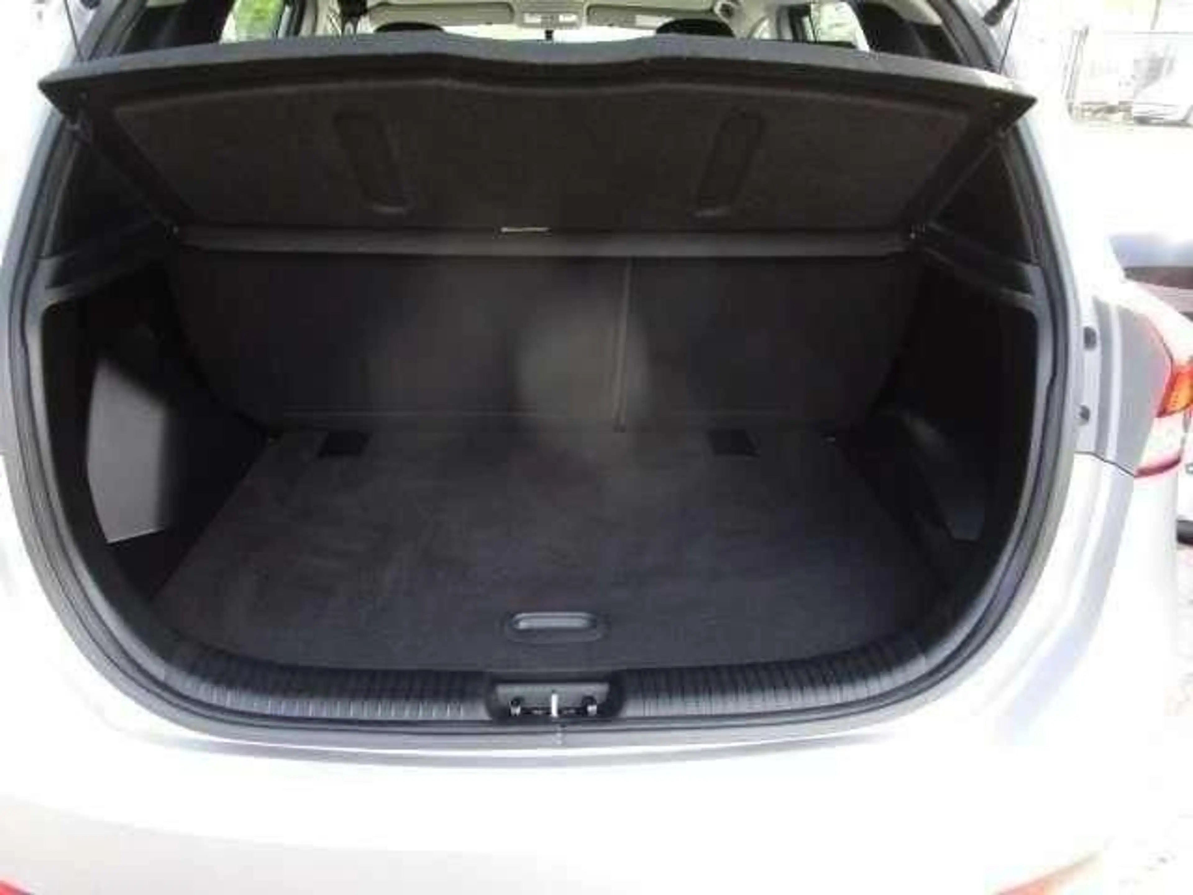 Hyundai iX20 iX20 iX20 iX20 iX20 FIFA world Cup Edition — photo 8
