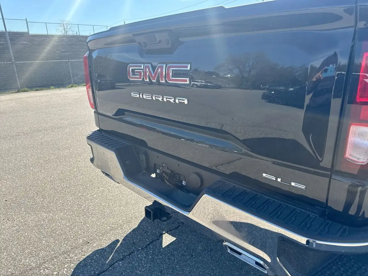 GMC Sierra 1500 снимка GMC Sierra 1500