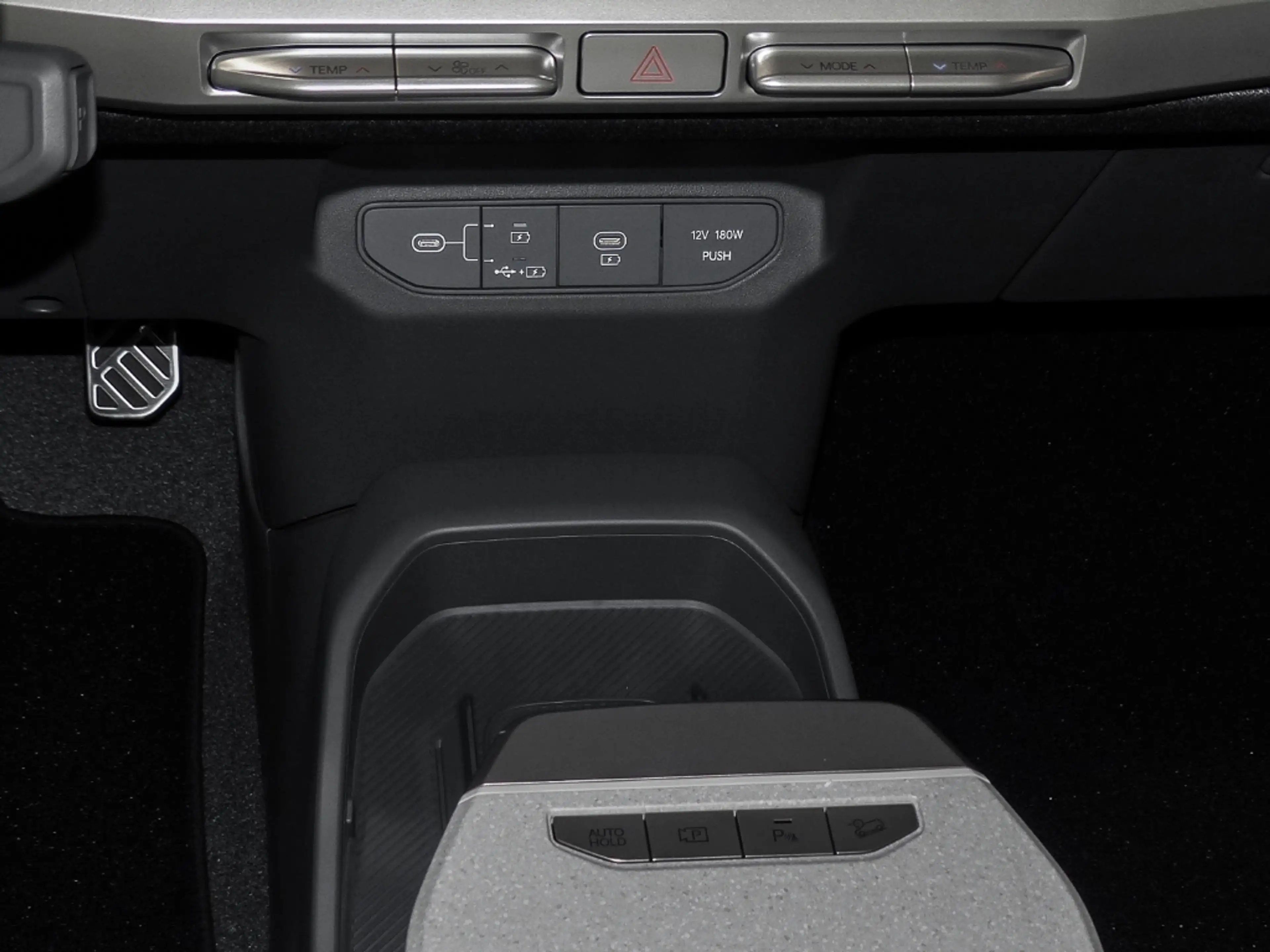 Kia EV3 GT-line 81kwh DriveWise Park Pro Komfort — photo 10