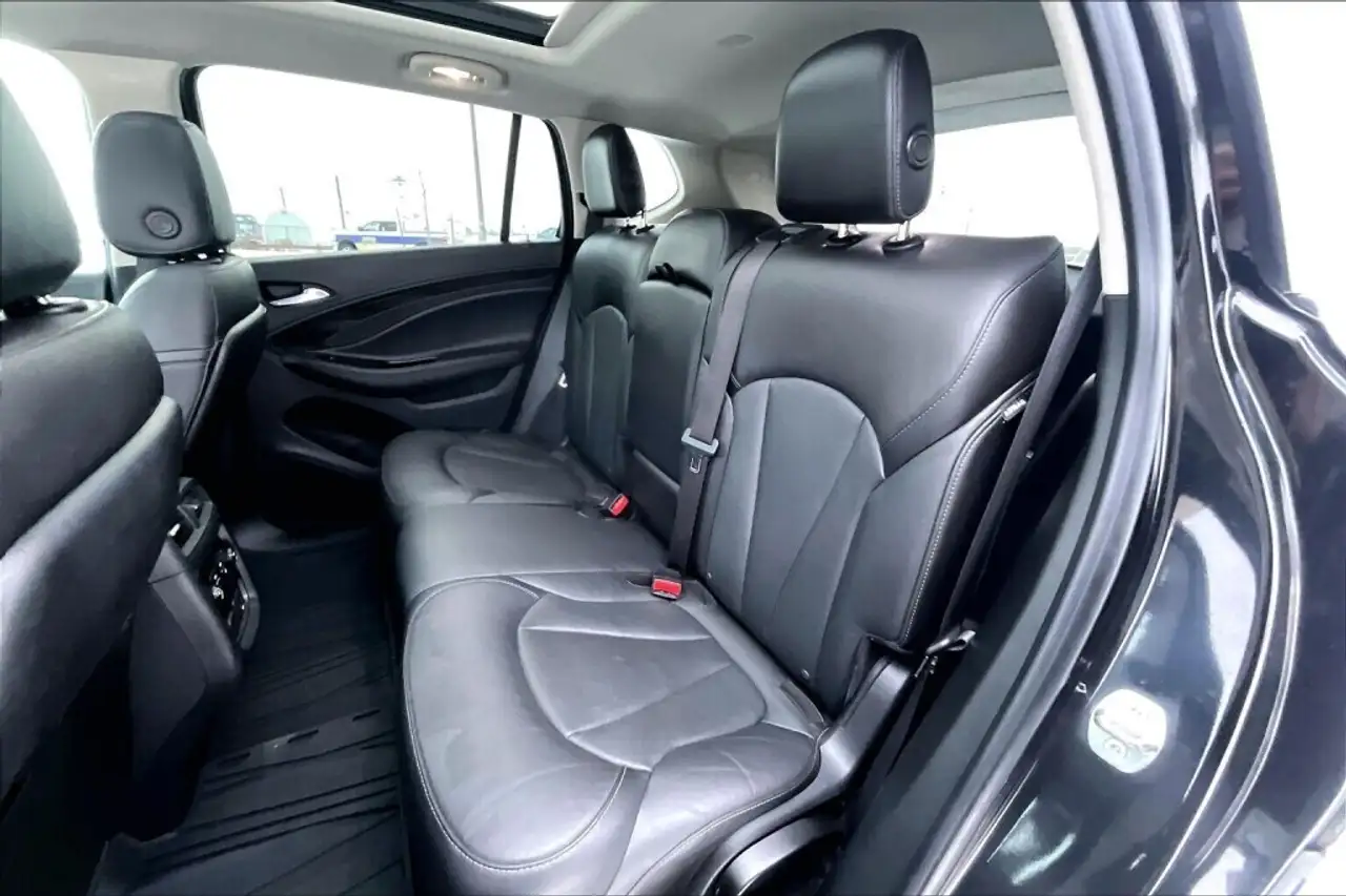 Buick Envision photo Buick Envision