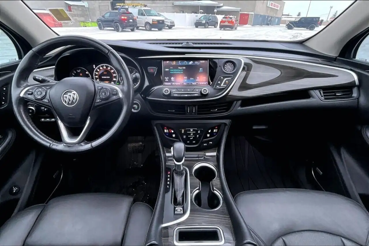 Buick Envision photo Buick Envision