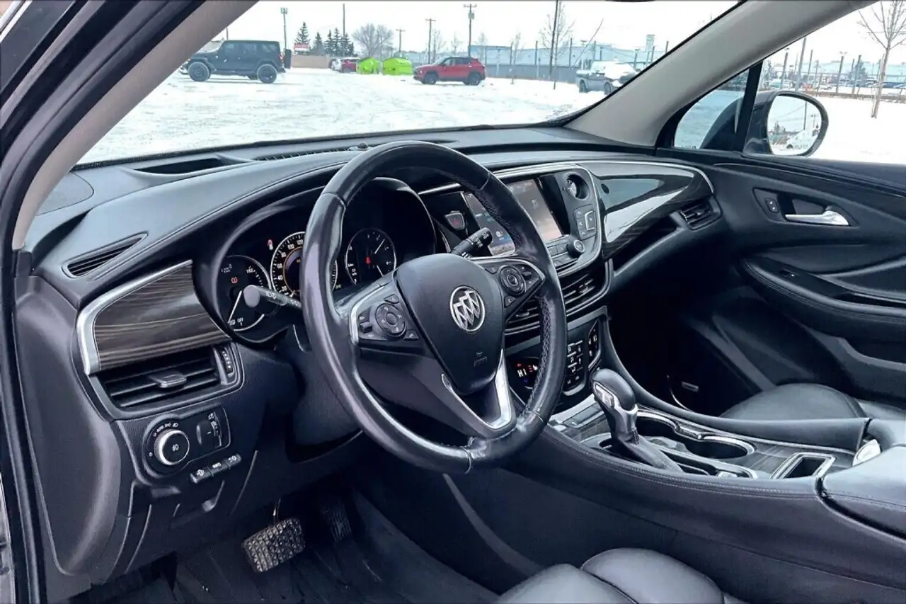 Buick Envision photo Buick Envision