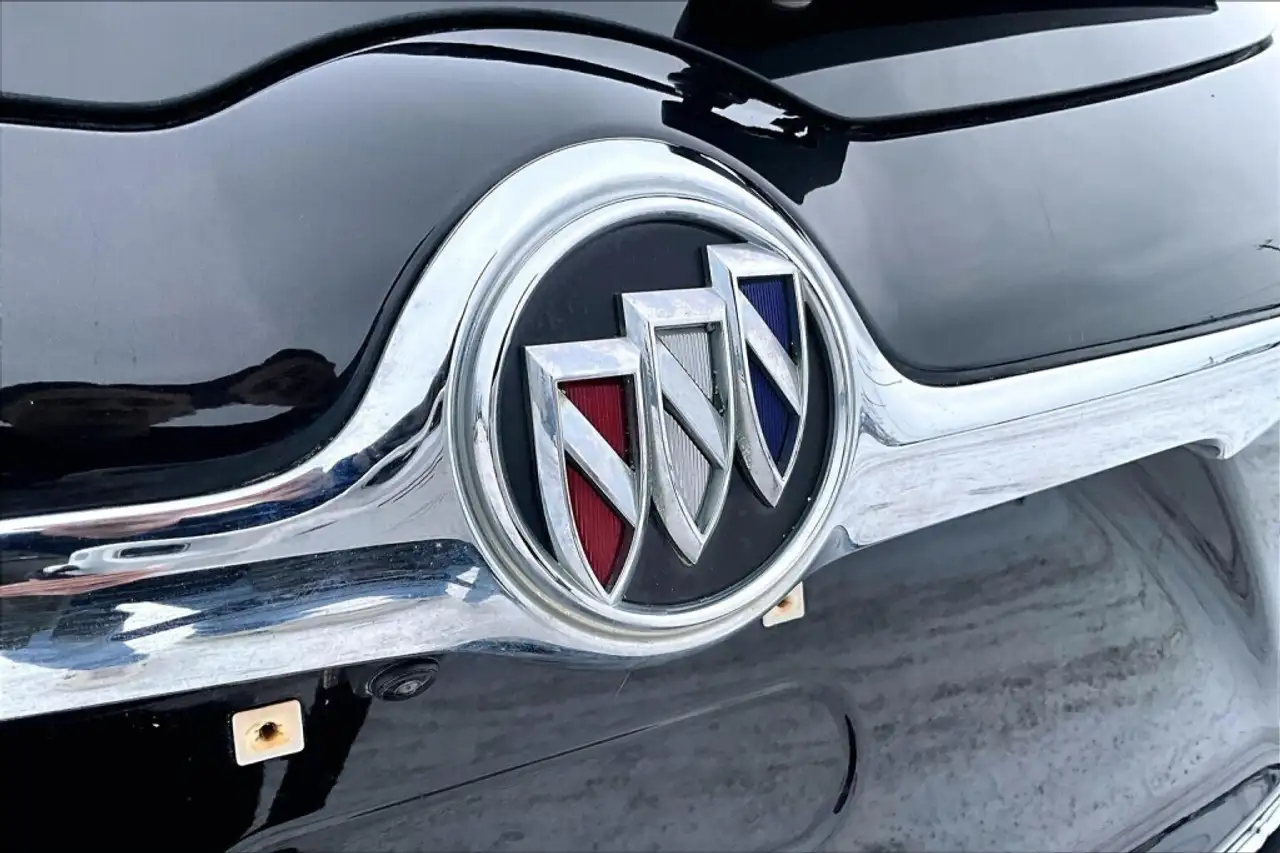 Buick Envision photo Buick Envision