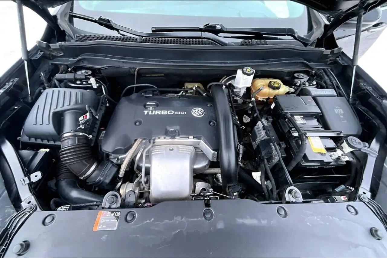 Buick Envision photo Buick Envision