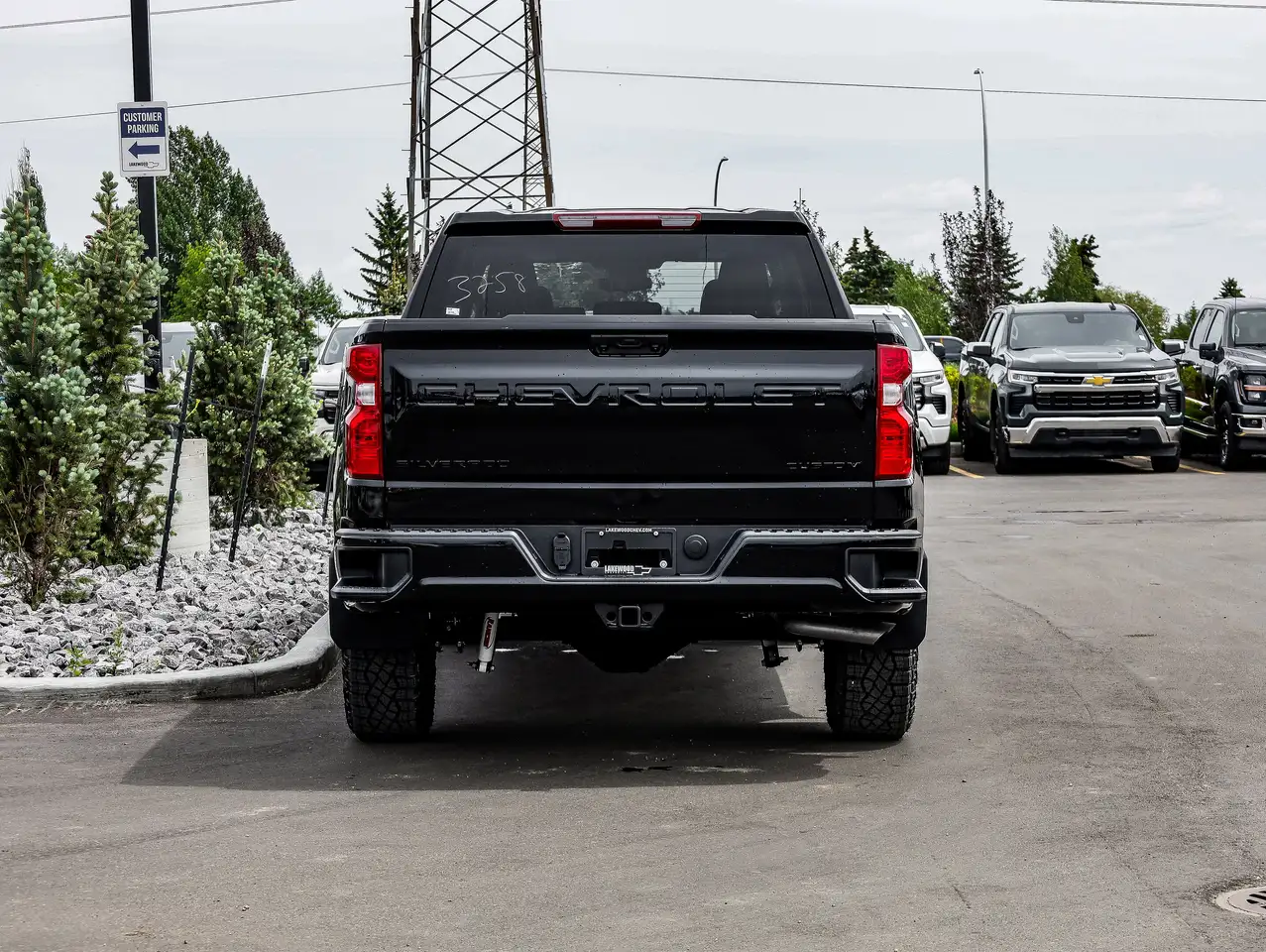 Chevrolet Silverado 1500 photo Chevrolet Silverado 1500