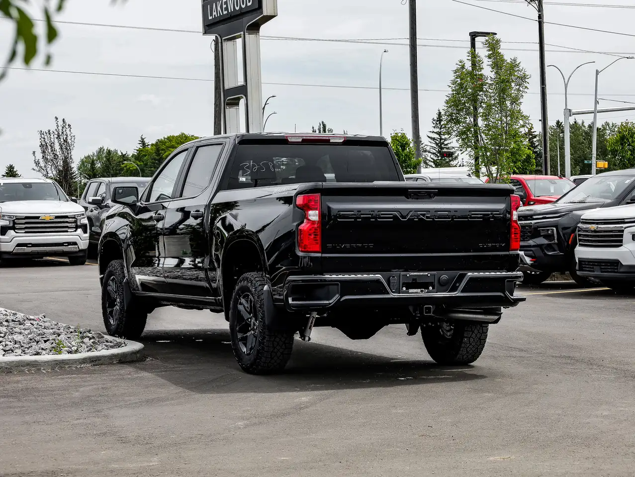 Chevrolet Silverado 1500 photo Chevrolet Silverado 1500