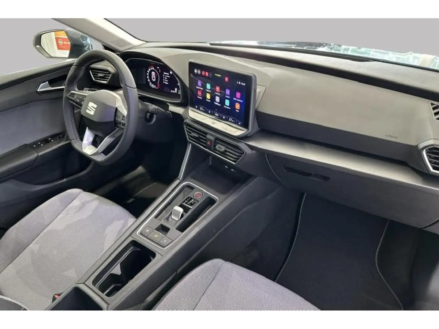 SEAT Leon SPORTSTOURER 1.5 eTSI DSG STYL Grau - 2