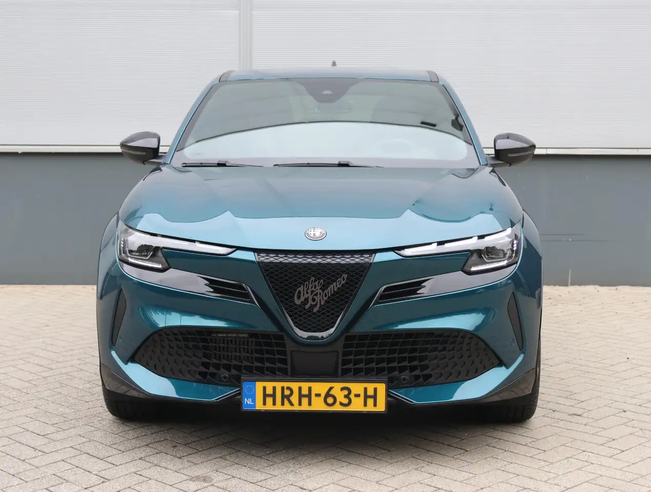 Alfa Romeo Junior 2025