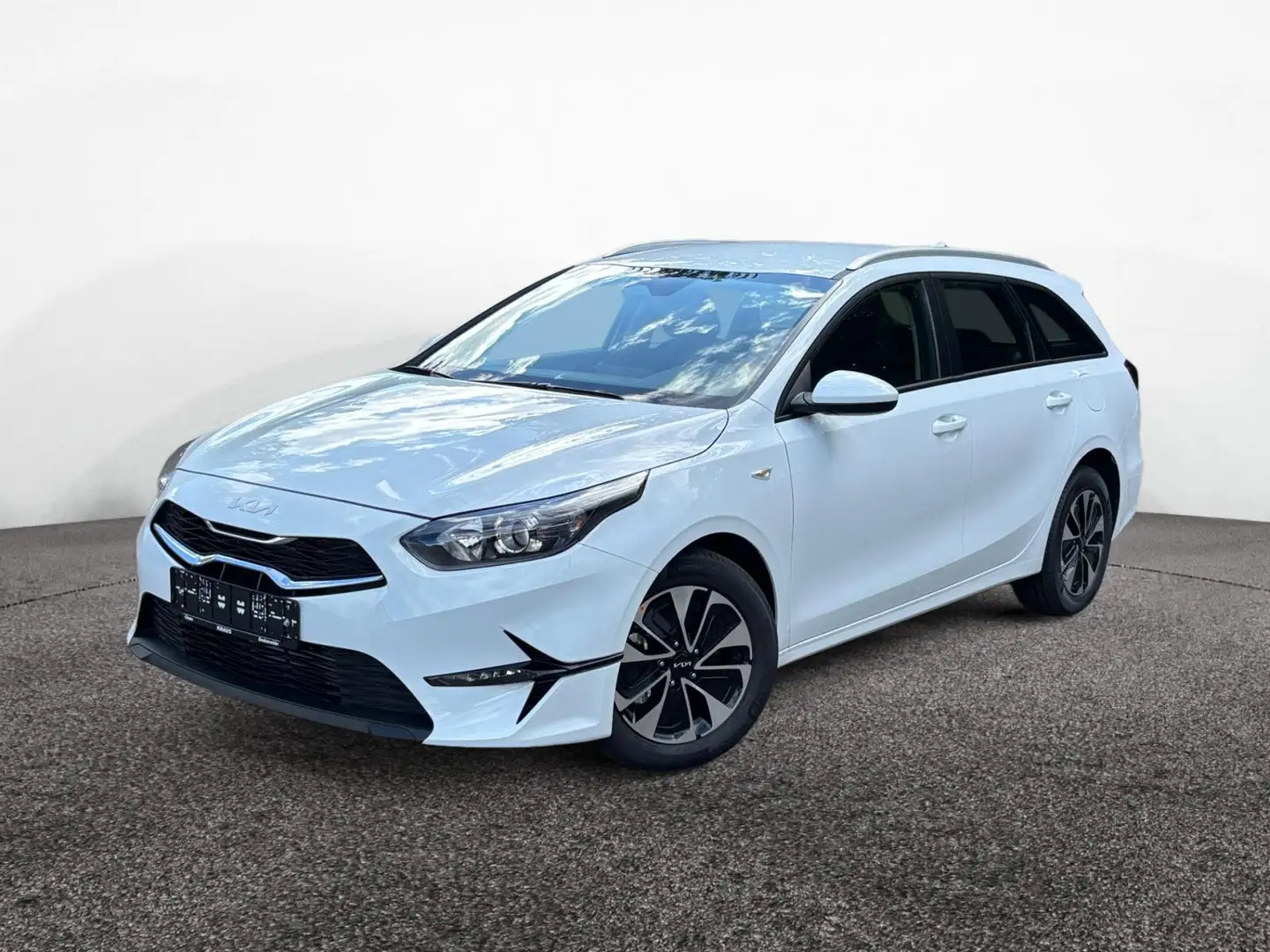 Kia Ceed SW / cee'd SW Spin 1.5 T-GDI 140 Weiß - 2