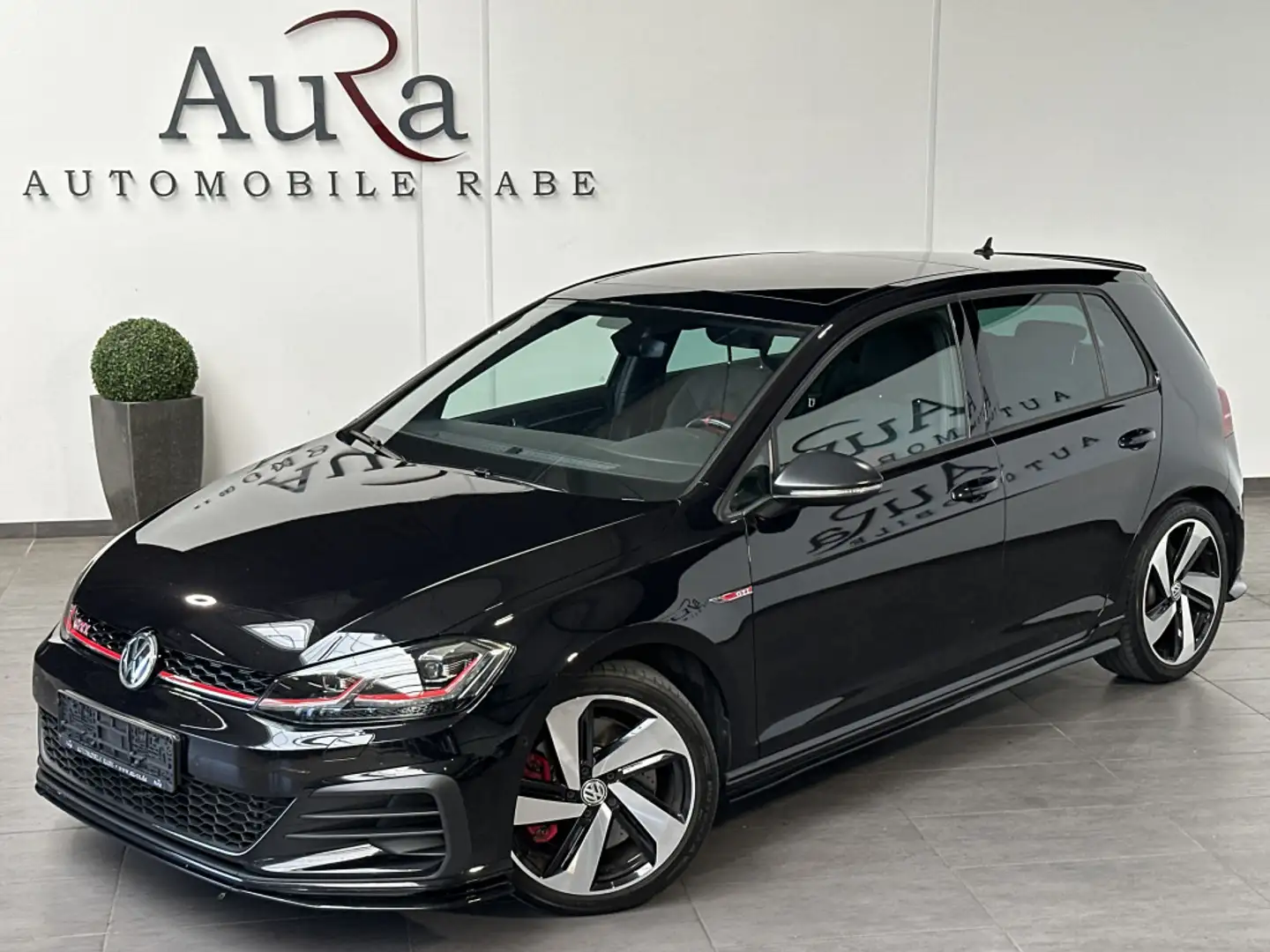 Volkswagen Golf GTI 2.0 TSI DSG TCR NAV+LED+ACC+PANO+KAMERA Nero - 2