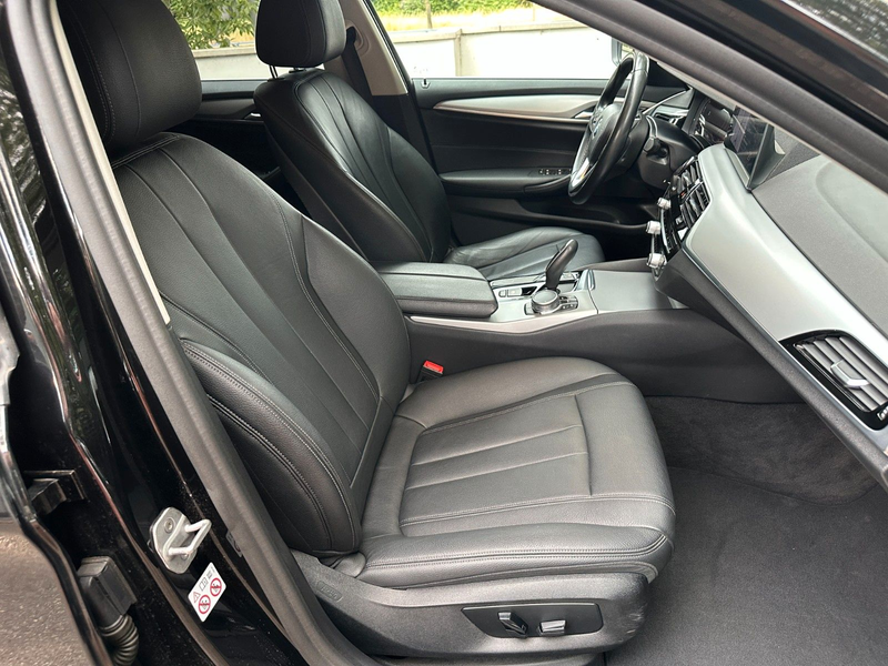 BMW 520 d Aut. Touring *Paket-Business* *Leder* *AHK* — photo 14