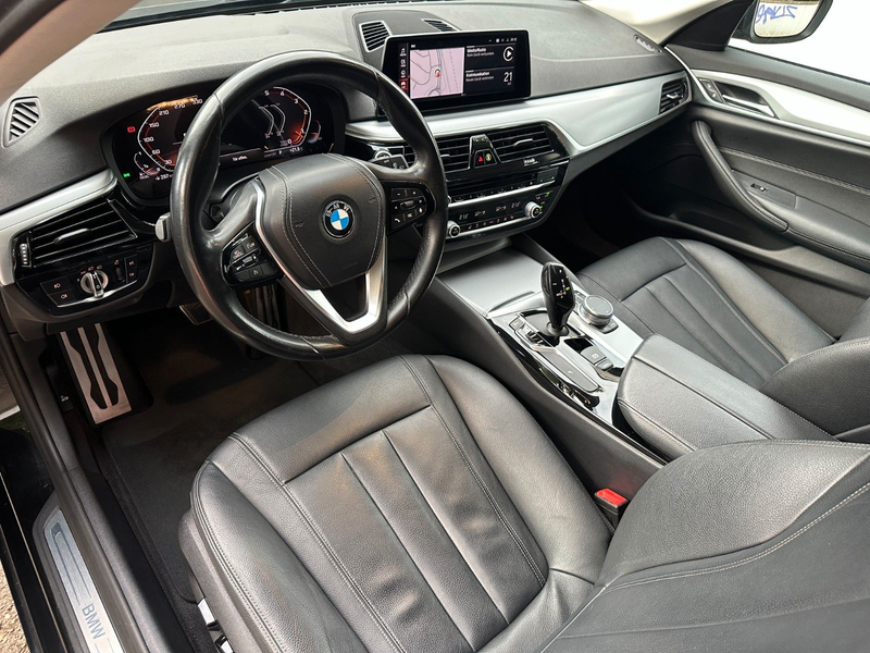 BMW 520 d Aut. Touring *Paket-Business* *Leder* *AHK* — photo 7