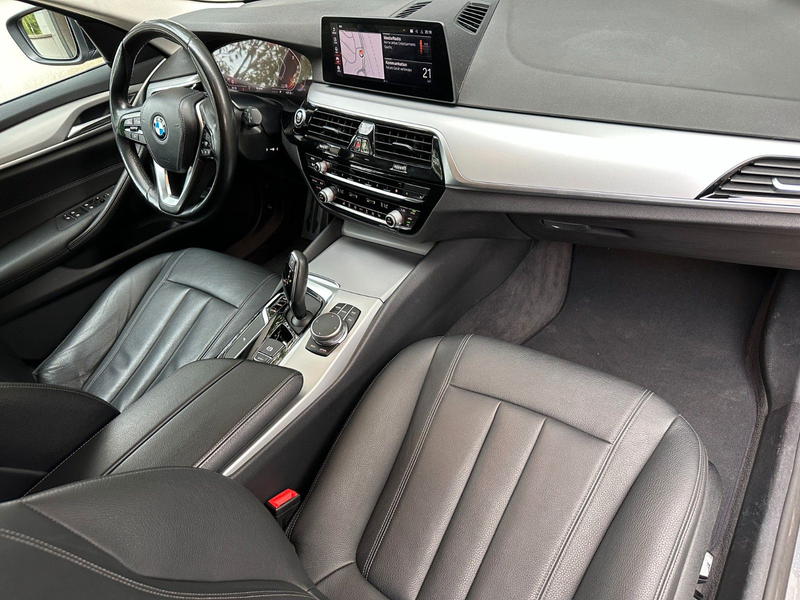 BMW 520 d Aut. Touring *Paket-Business* *Leder* *AHK* — photo 12