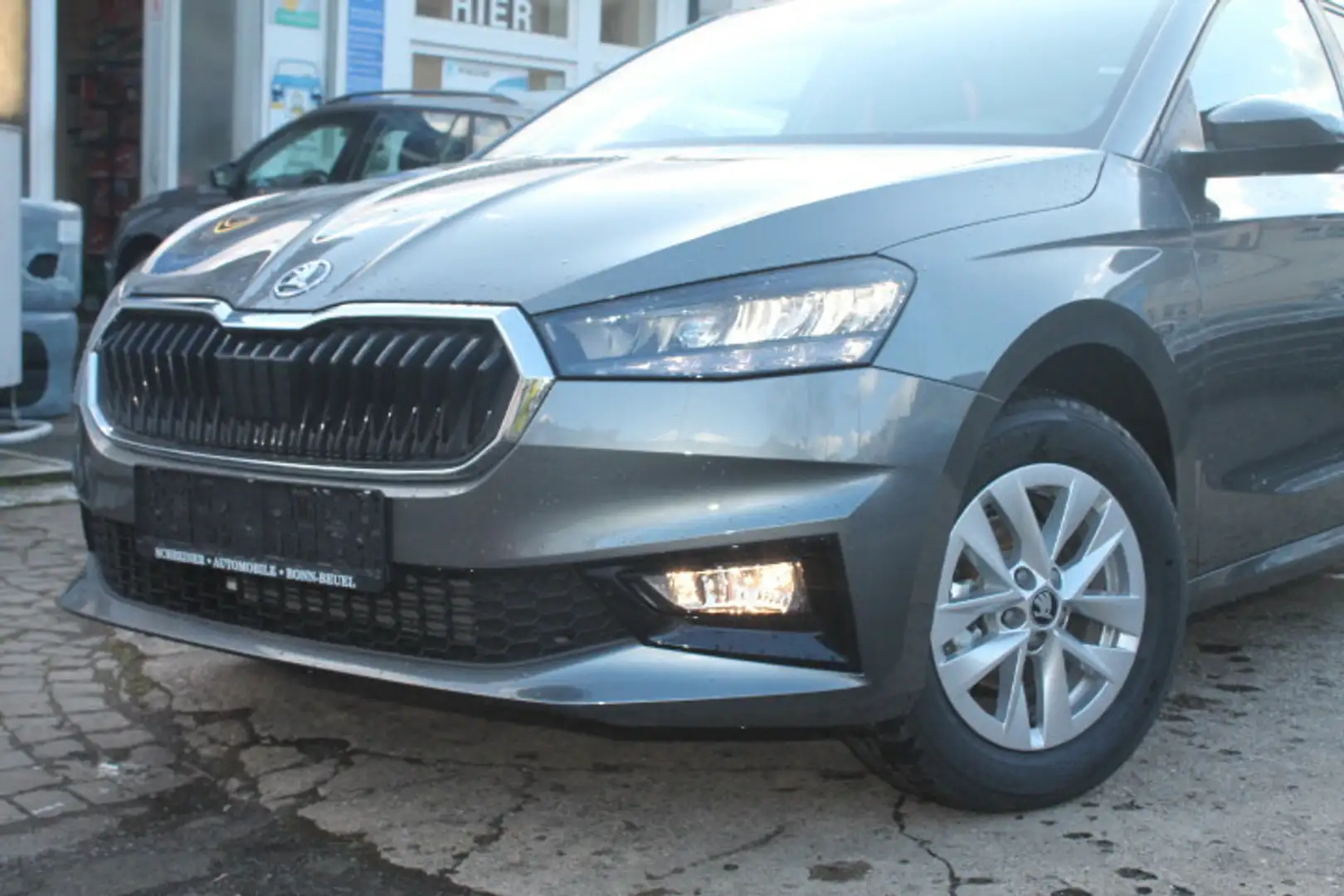 Skoda Fabia TSi Alu PDC LED 5-JahreGara SOFORT !! Gris - 2