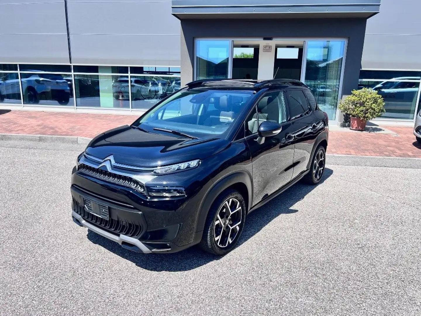 Citroen C3 Aircross PureTech 110 S&S Shine Pack/Tetto Apribile Nero - 1