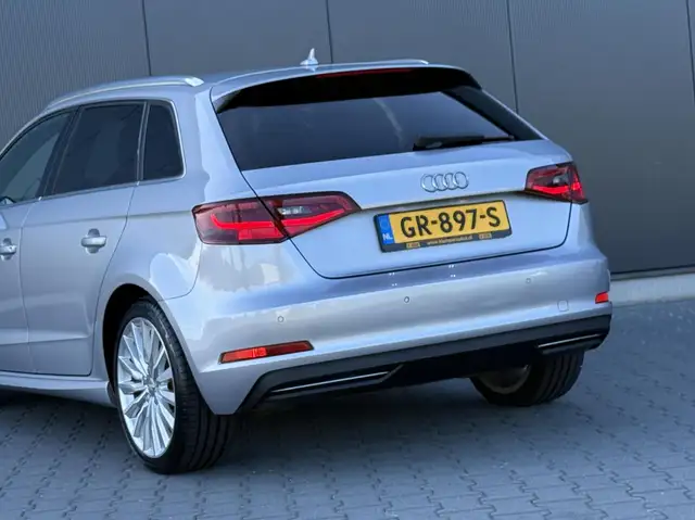 Audi A3 view 13