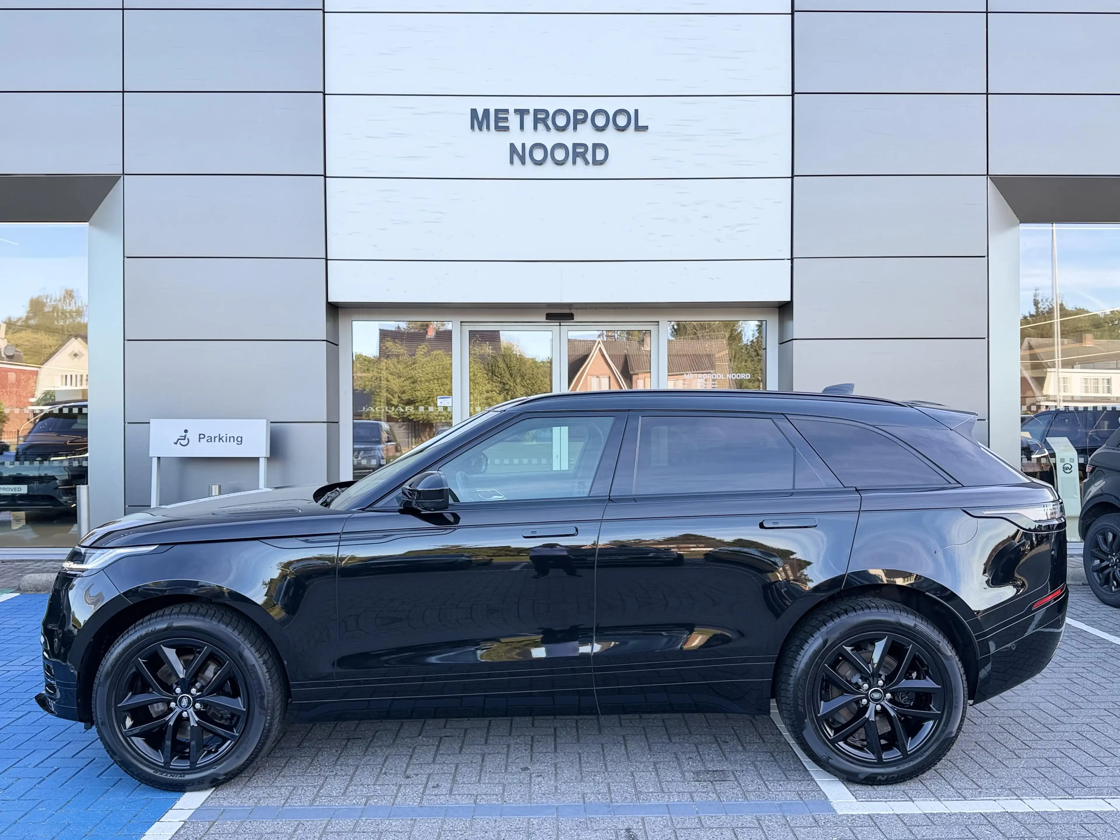 Land Rover Range Rover Velar D200 Dynamic SE — photo 3