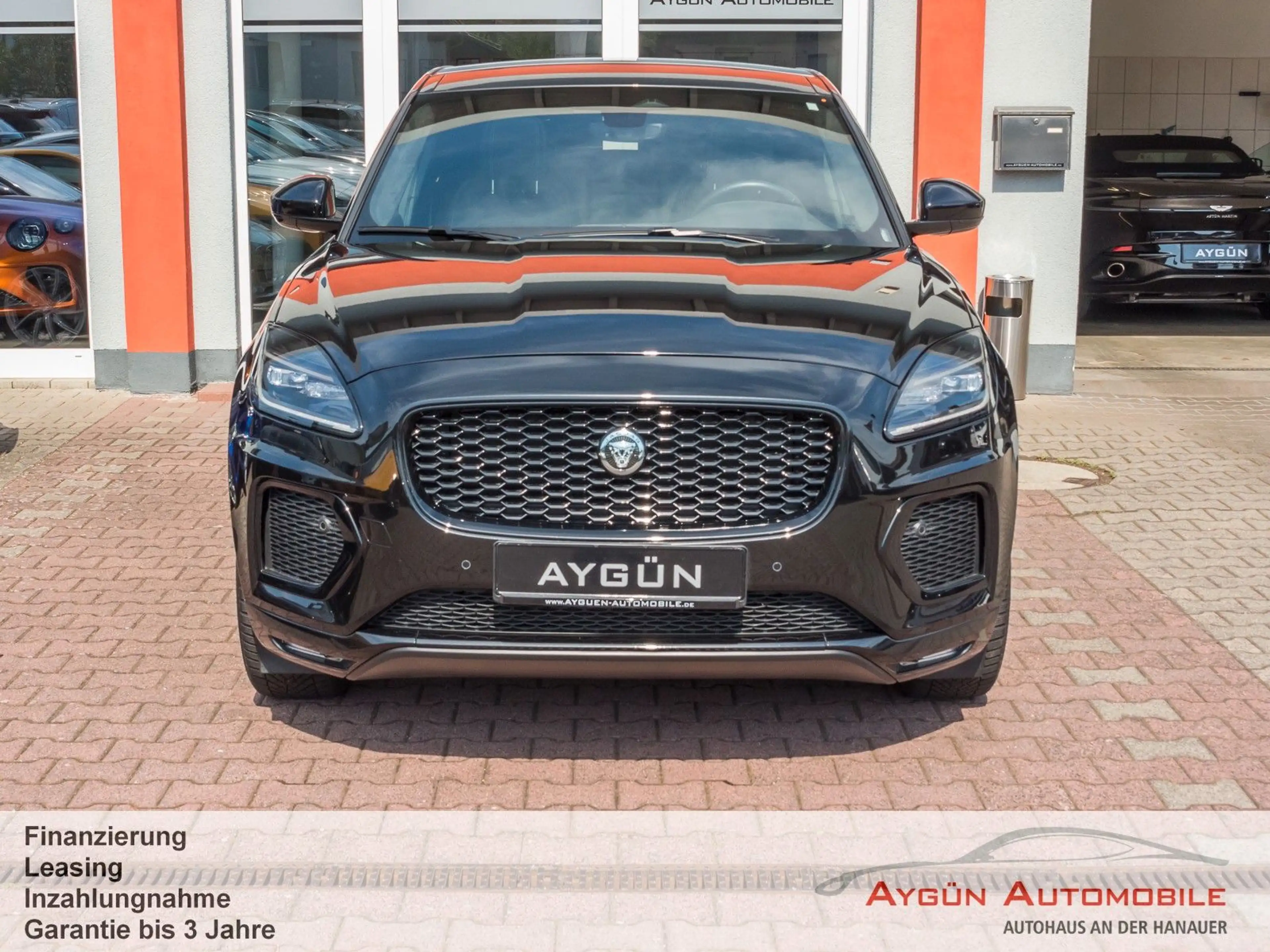 Jaguar E-Pace E-PACE D200 R-Dynamic HSE*Panorama*Winter-Paket — photo 6