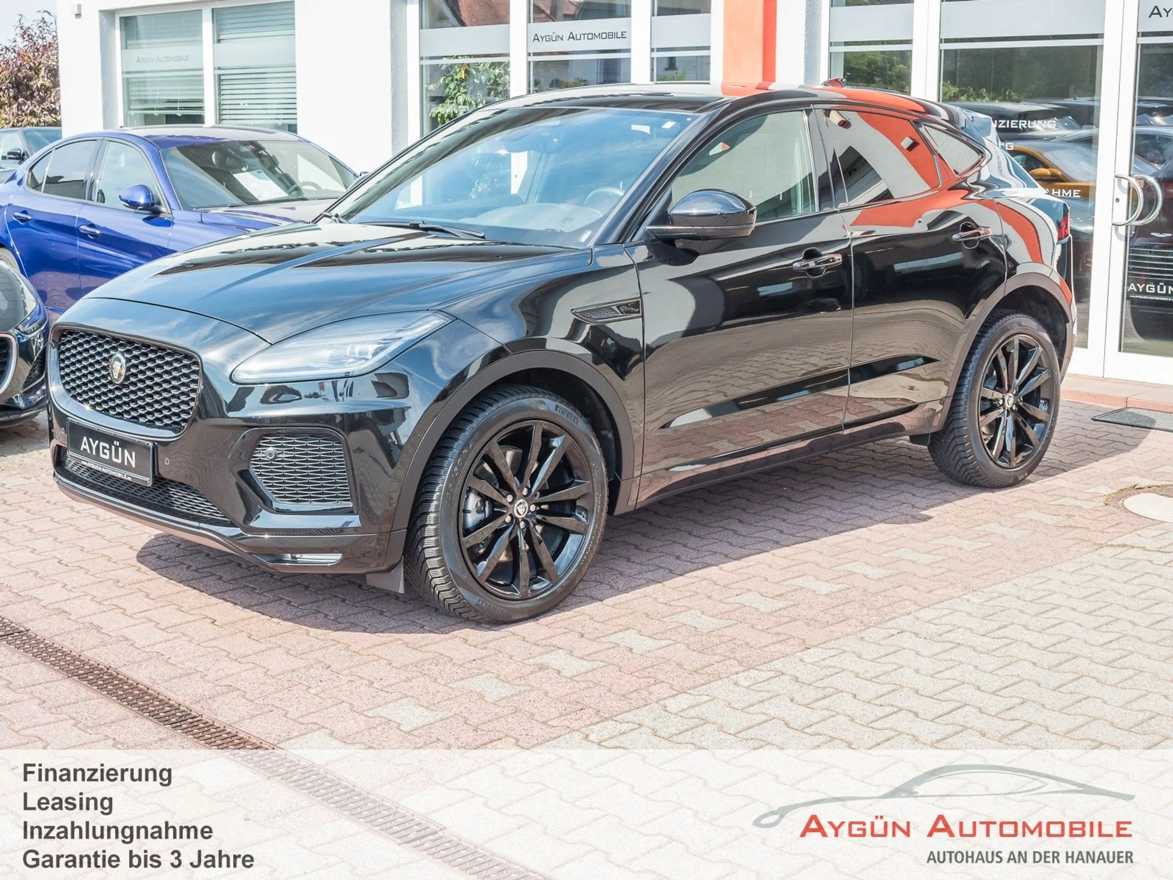 Jaguar E-Pace E-PACE D200 R-Dynamic HSE*Panorama*Winter-Paket — photo 3