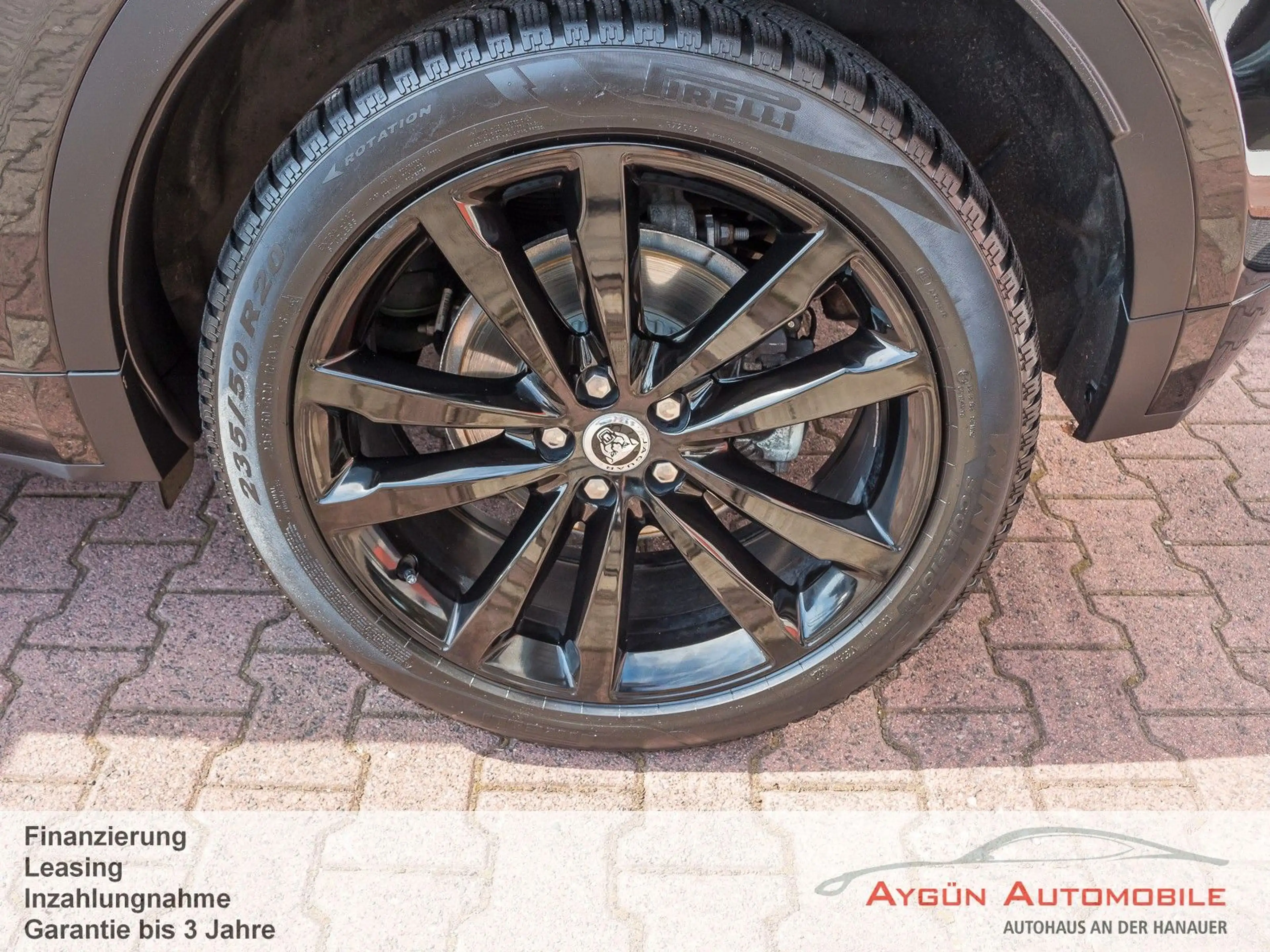 Jaguar E-Pace E-PACE D200 R-Dynamic HSE*Panorama*Winter-Paket — photo 13
