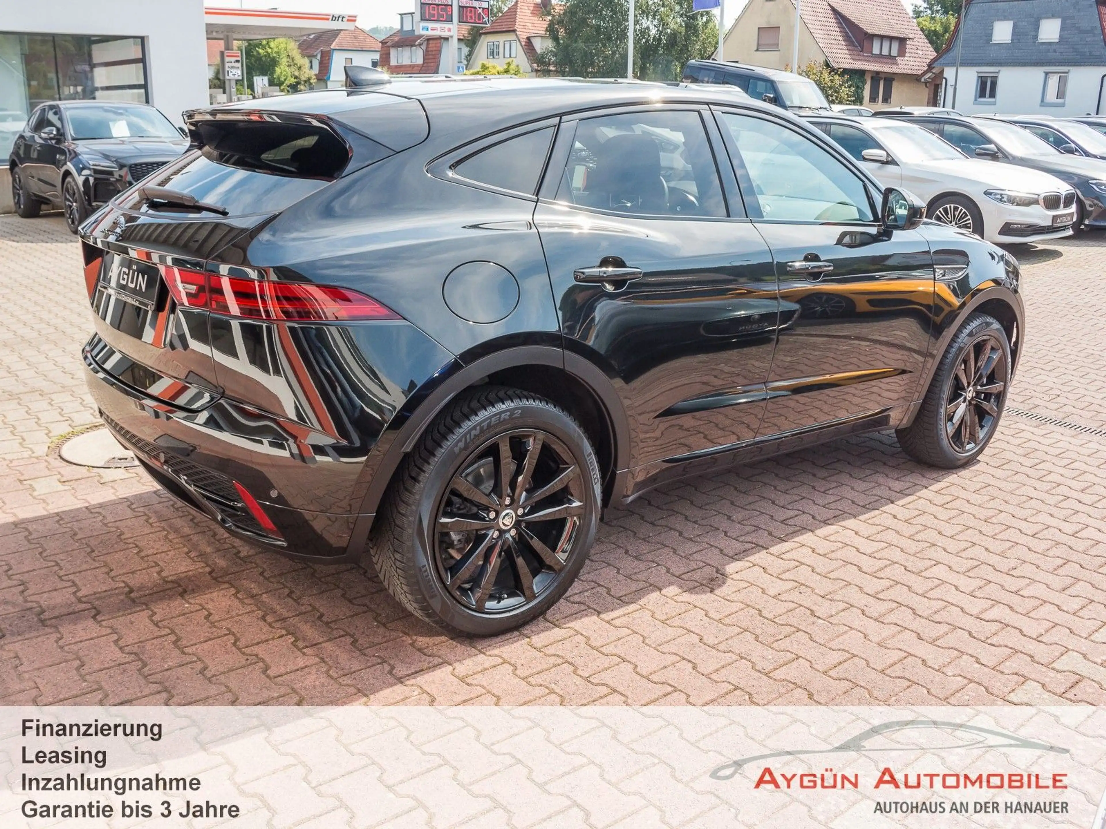 Jaguar E-Pace E-PACE D200 R-Dynamic HSE*Panorama*Winter-Paket — photo 10