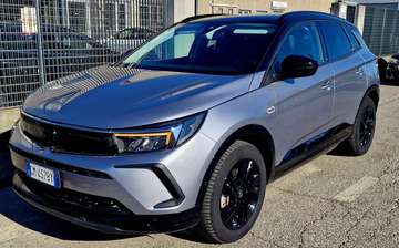 1.6 phev Ultimate fwd 180cv (225cv bz+ elettrico) auto