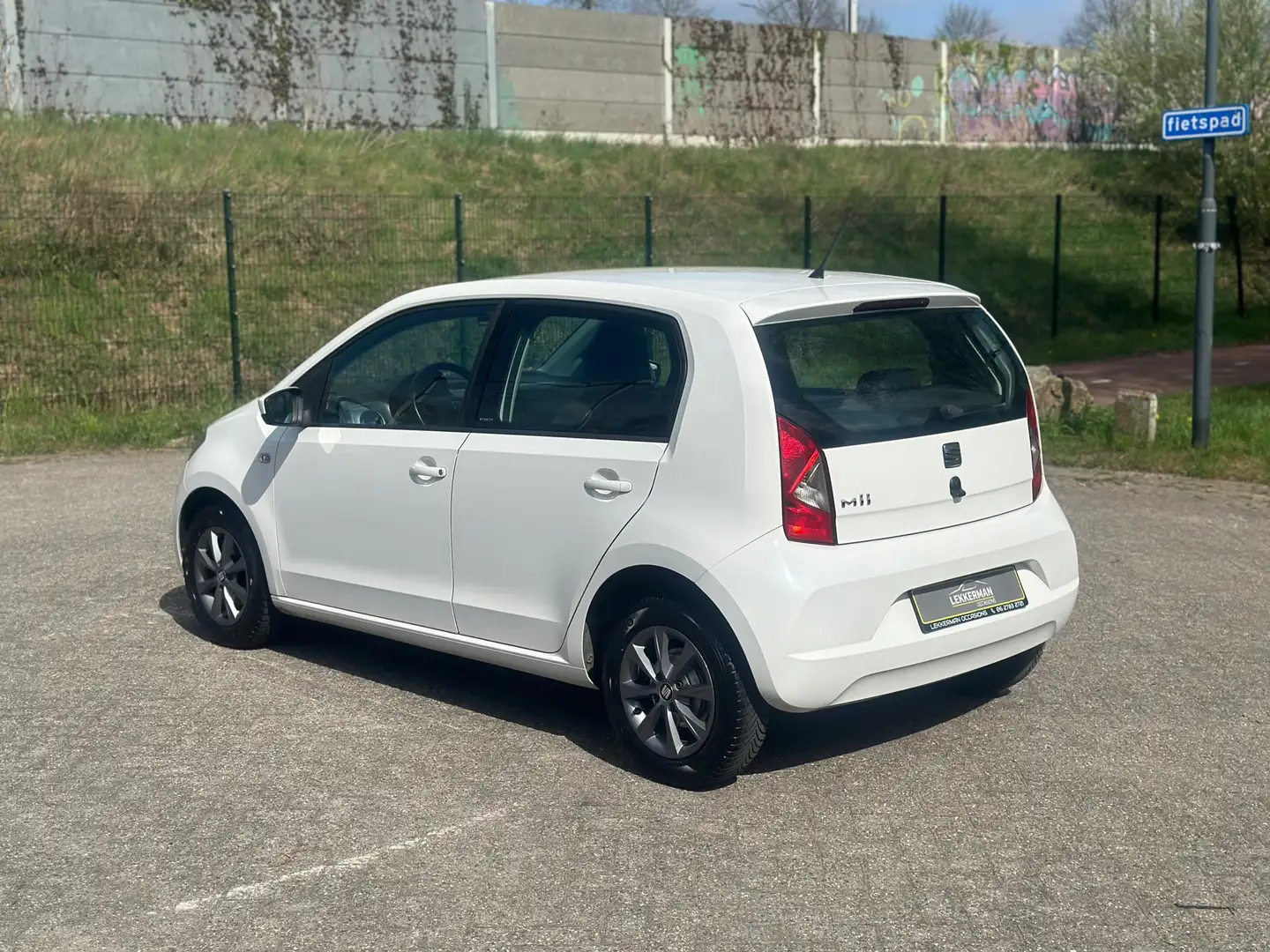 SEAT Mii 1.0 I-TECH NWE APK I NAVI I 5 DRS I NETTE AUTO I B Wit - 2