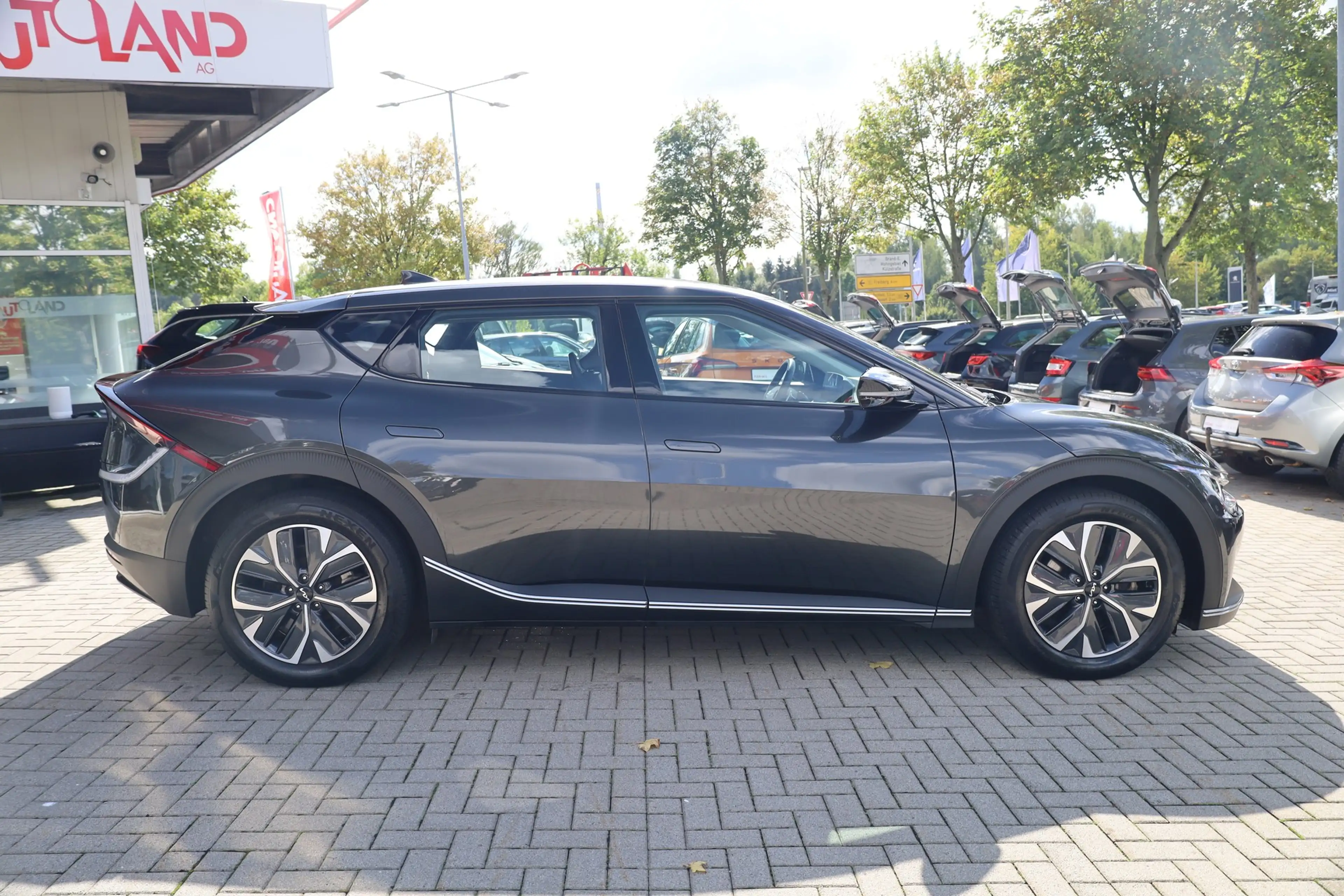 Kia EV6 2WD LED Navi ACC Spurhalte Android Apple PDC — photo 7