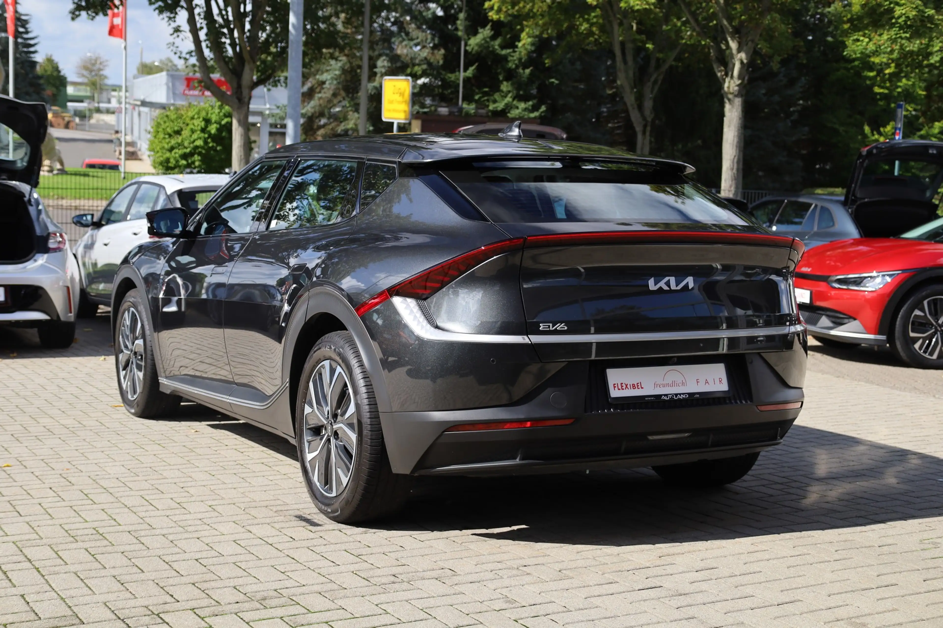 Kia EV6 2WD LED Navi ACC Spurhalte Android Apple PDC — photo 4