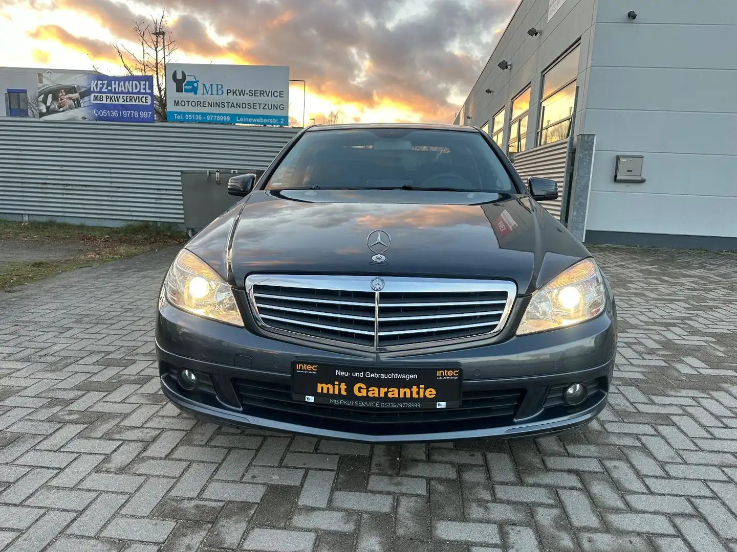 Mercedes-Benz C 220 Cdi Limousine Automatik/Carplay/PDC/ TOP Grau - 2