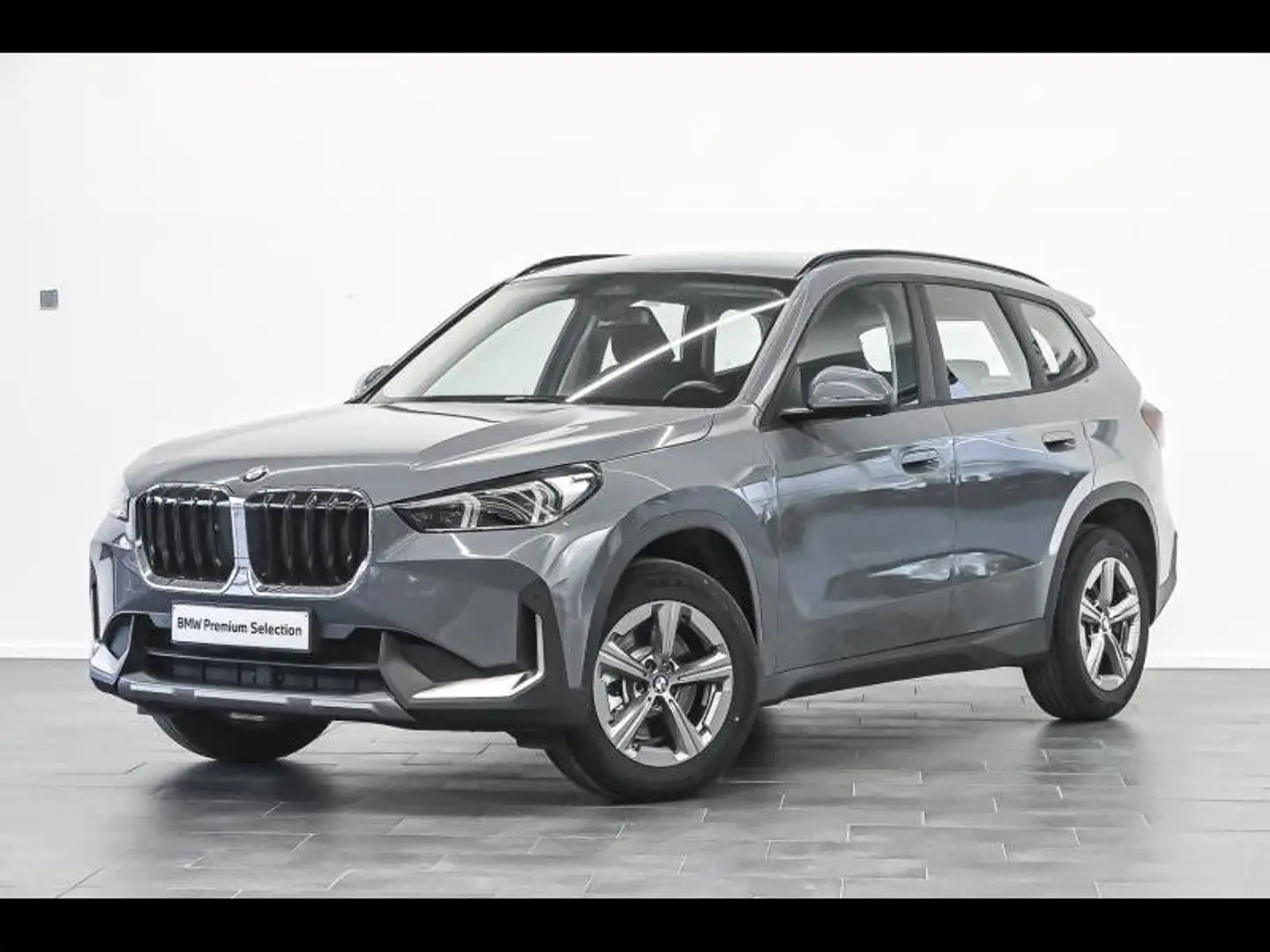 BMW X1 NEW MODEL - AUTOMAAT - HAAK - Grigio - 1