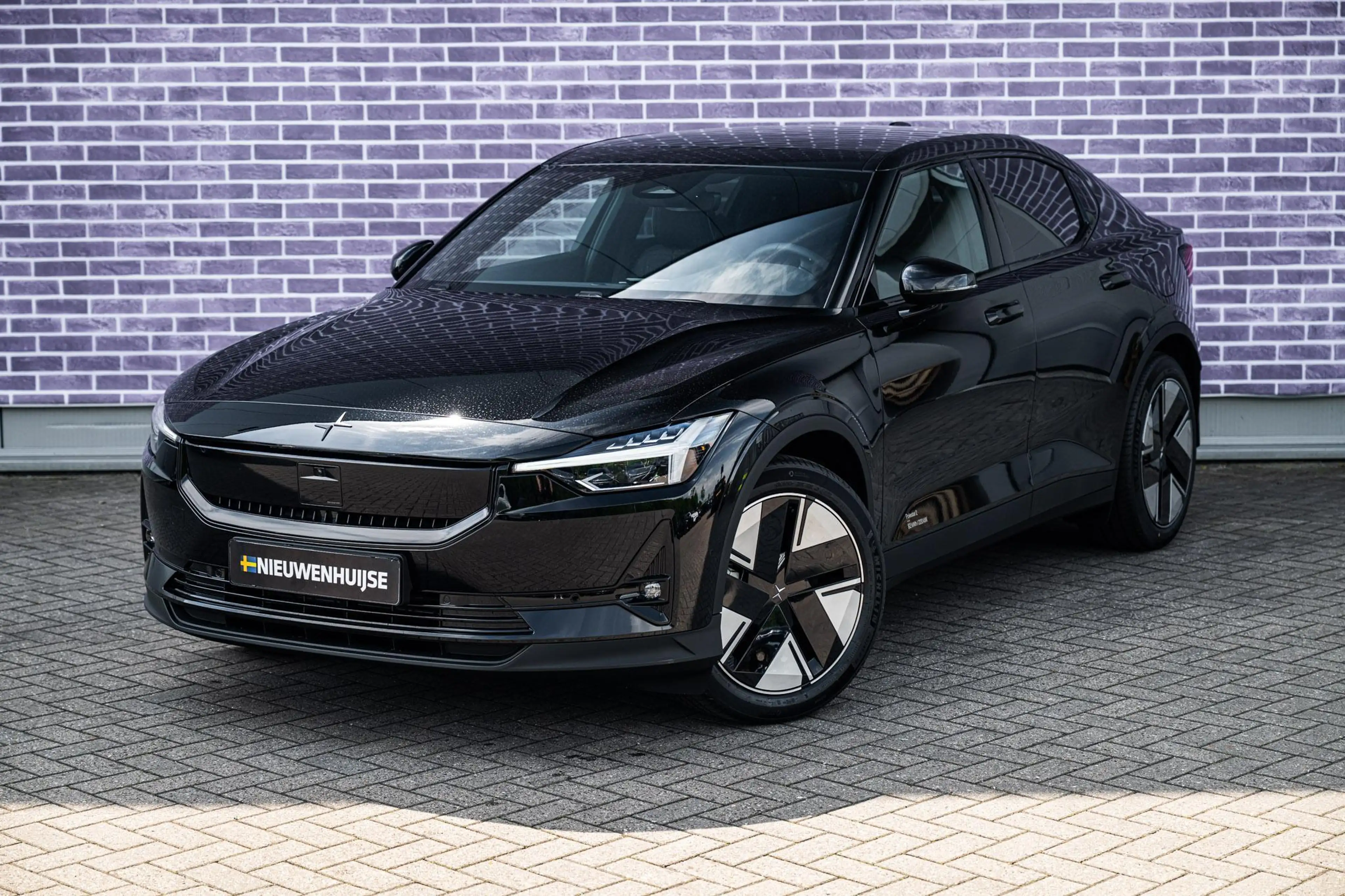Polestar 2 Long Range Single Motor Prime 82 kWh | Pilot assis — photo 14