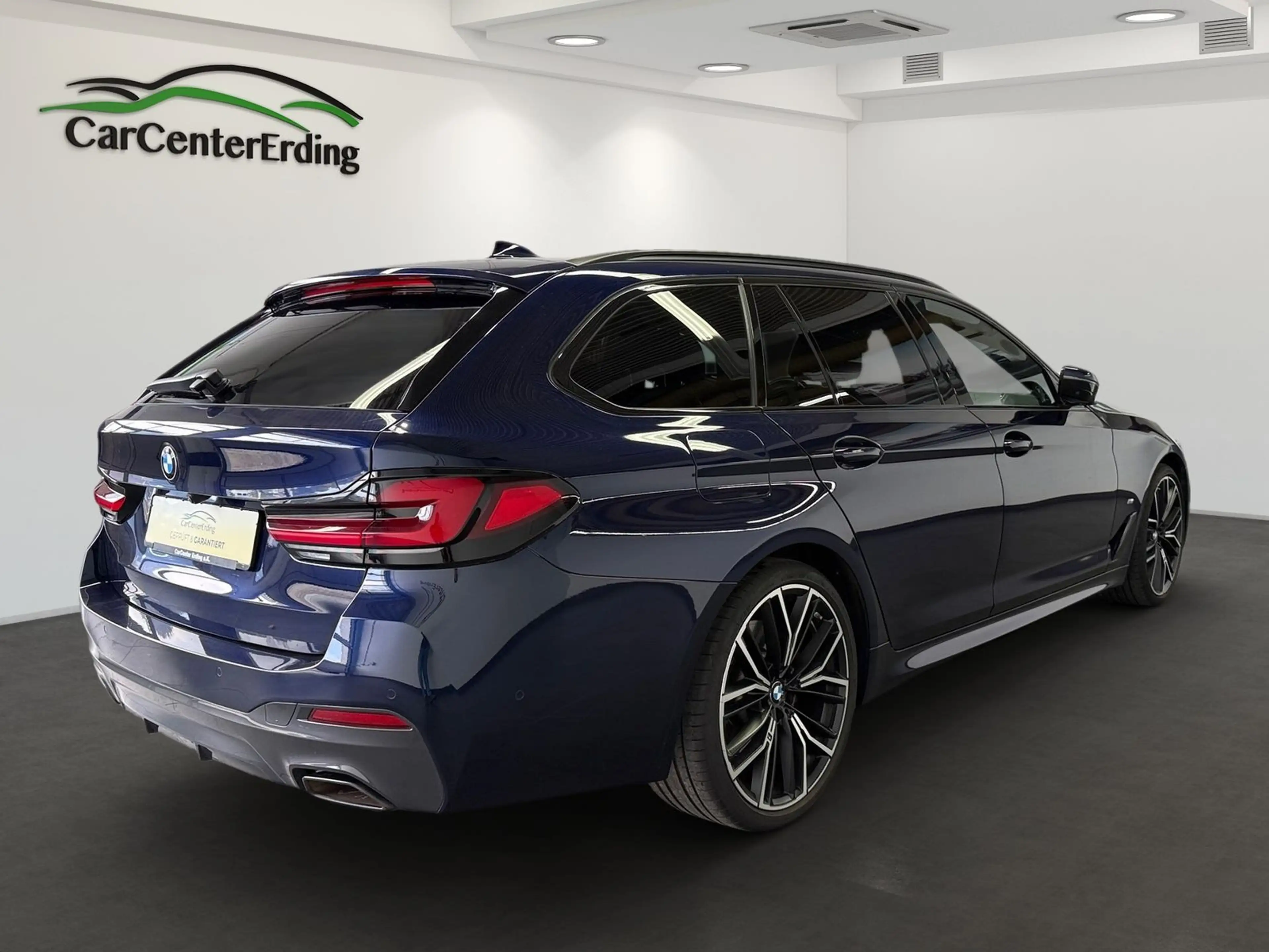 BMW 540 iTxDrive*M Sport*Laser*ACC*360*Pano*AHK*H&K* — photo 4