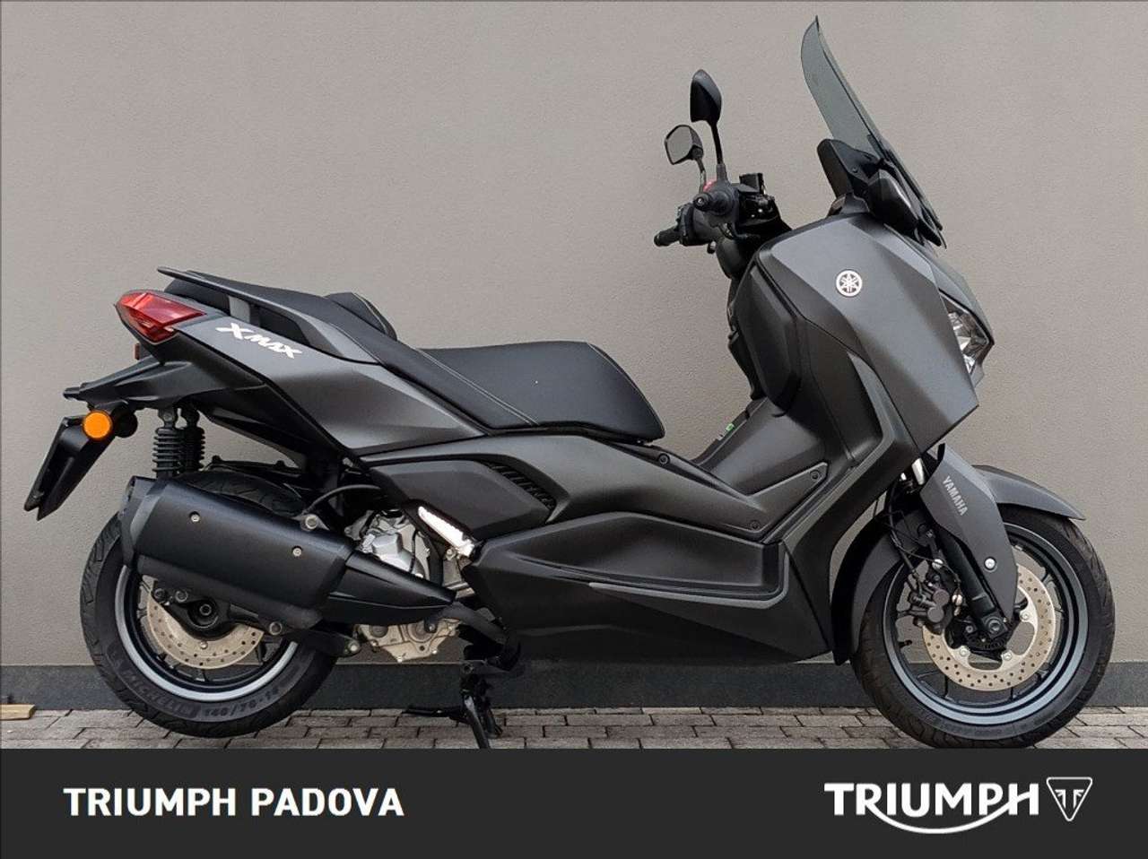 Yamaha X-Max 300