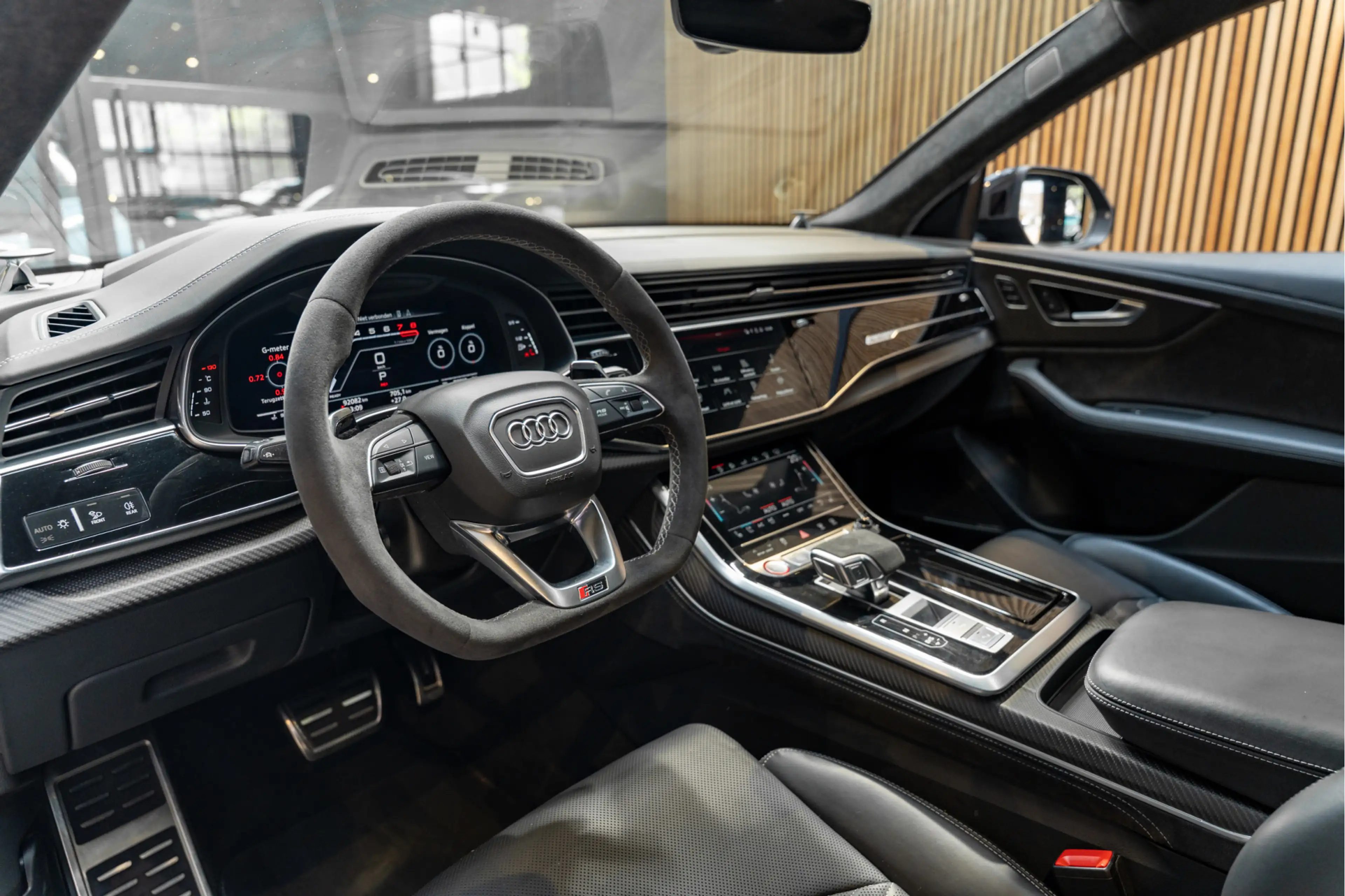 Audi RS Q8 RSQ8 Quattro Carbonpakket Keramisch B&O Advanced 4 — photo 6