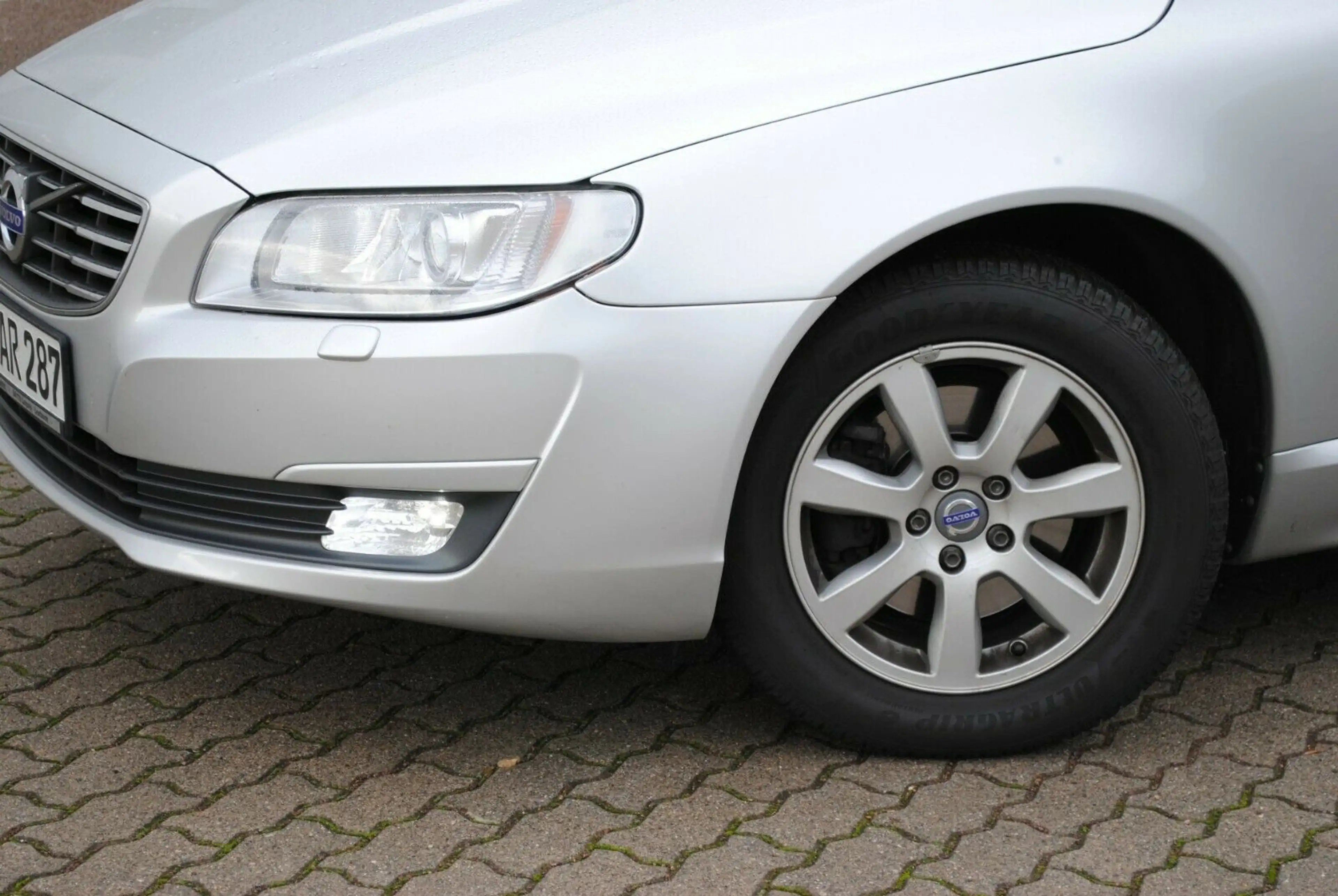 Volvo V70 D3 Linje Classic B-Xenon*Navi*Tempomat — photo 14