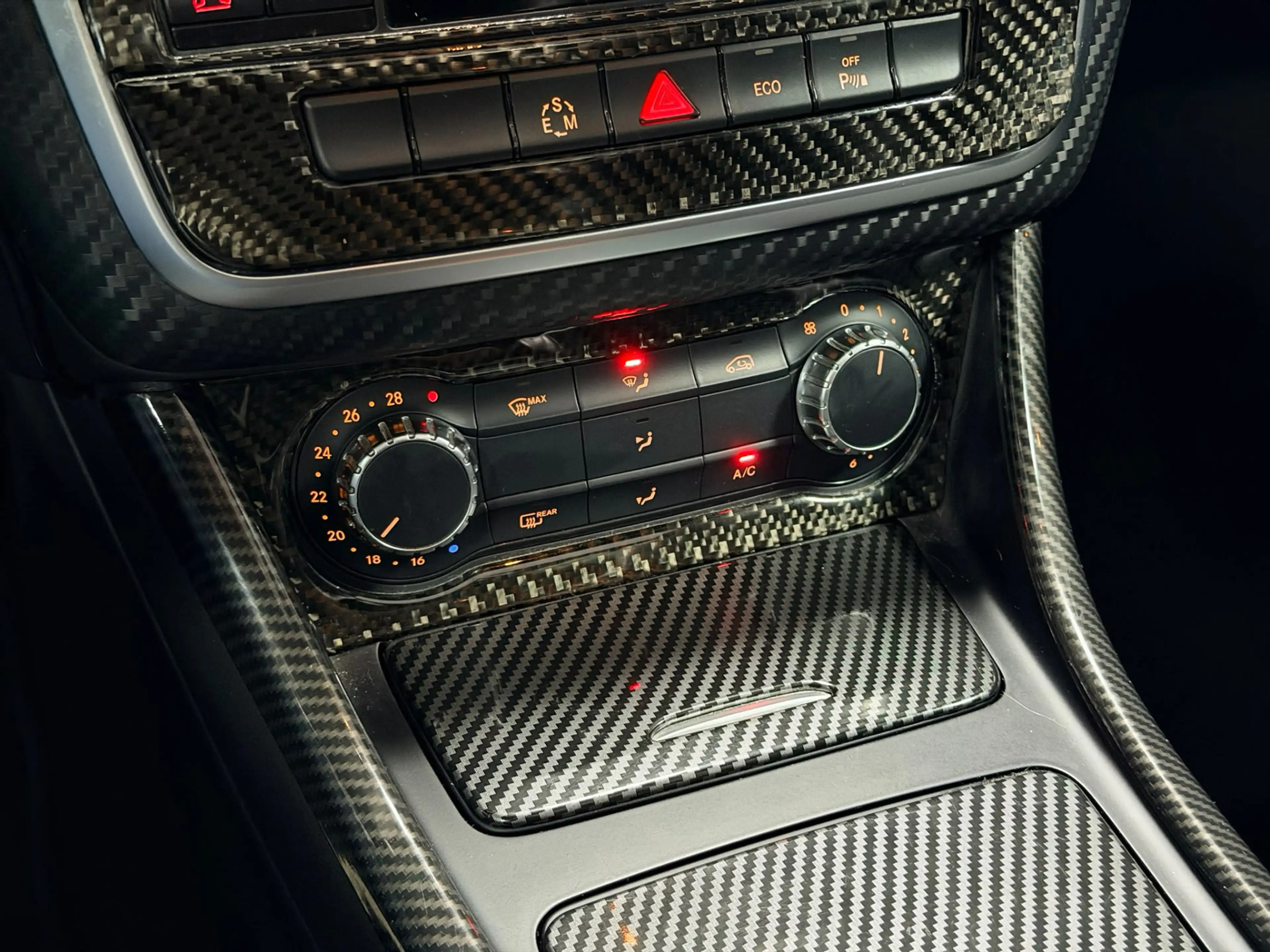 Mercedes-Benz A 180 Ambition | PANO | NL AUTO | AMG | — photo 25