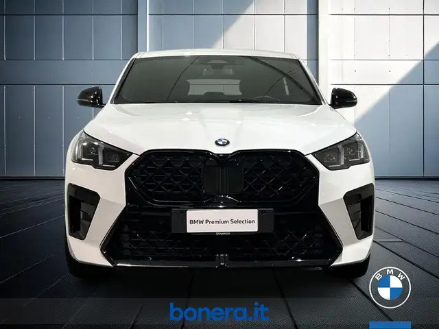 BMW X2 view 3