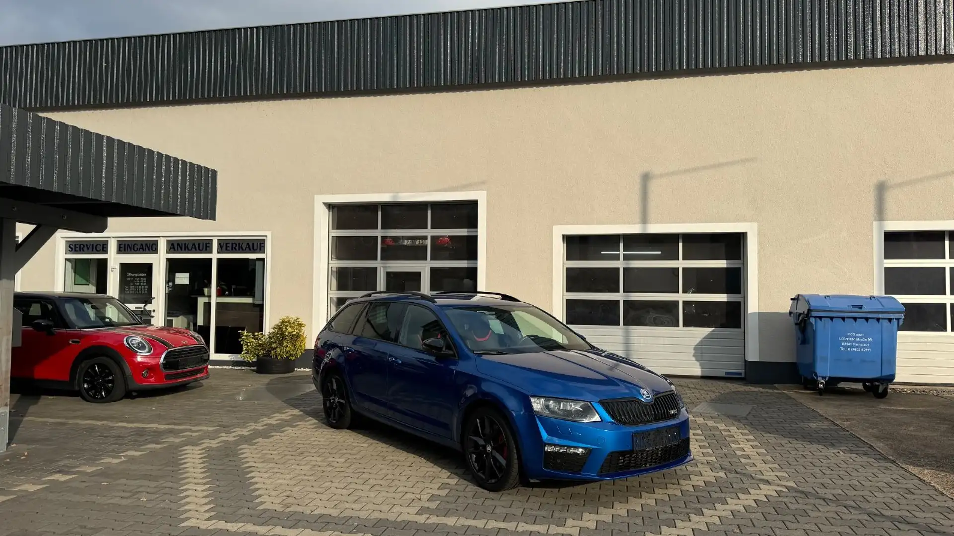 Skoda Octavia Combi RS Xenon 18 Zoll Blau - 1