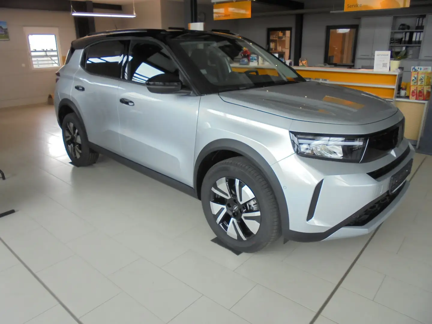 Opel Frontera GS 1.2 Navi Frontscheibenheizung Rückfahrkamera Grau - 2