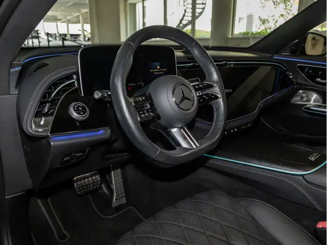 Mercedes-Benz E-Class view 12